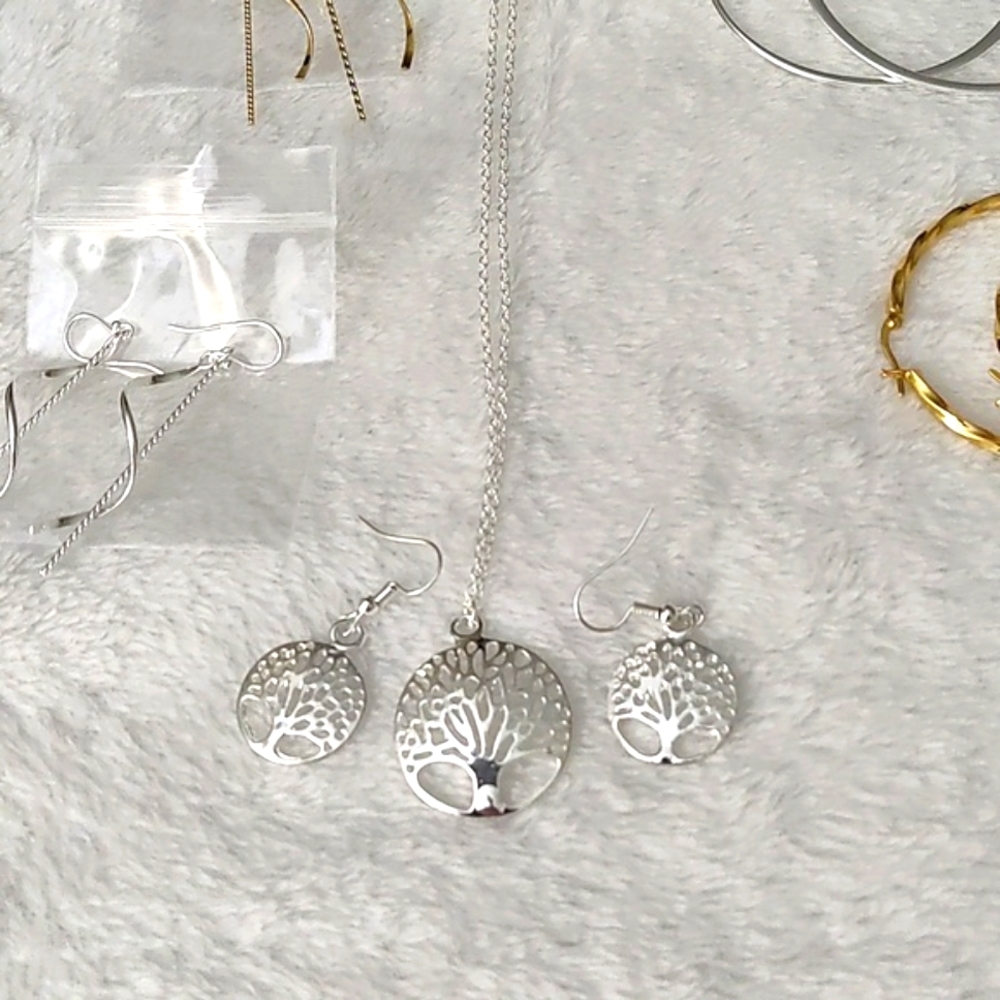 Gold and silver Hoop, Dangle Earrings and tree of life necklace jewelry Lot - Picture 2 of 4